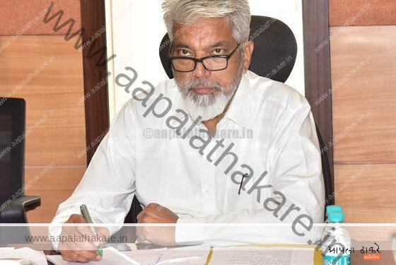 Teachers' helping hand: Primary teachers will donate one day's salary for flood victims in Maharashtra!